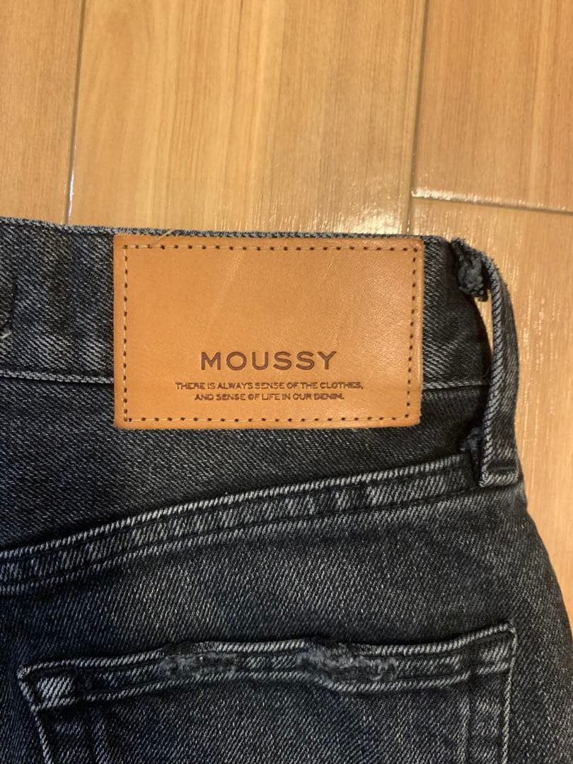 MOUSSY　MVS FLARE　フレアデニムパンツ　25インチ
