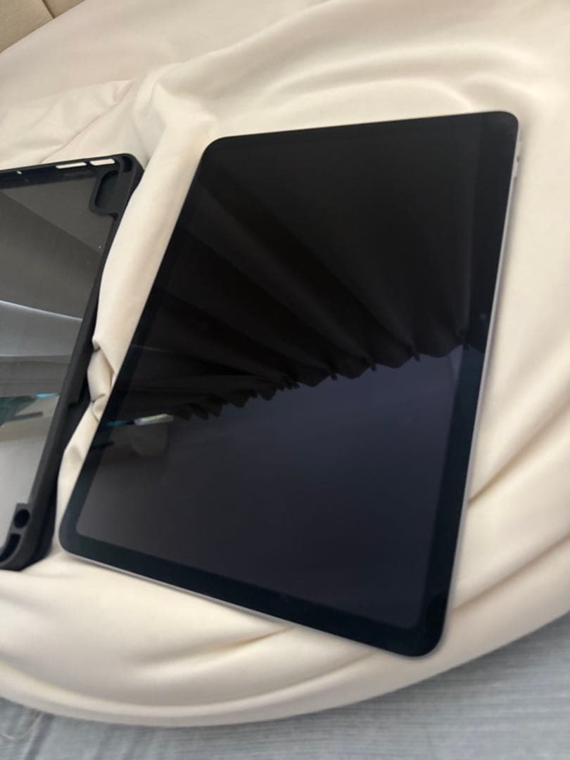 iPad ir M3 11インチ　128G ケース付き