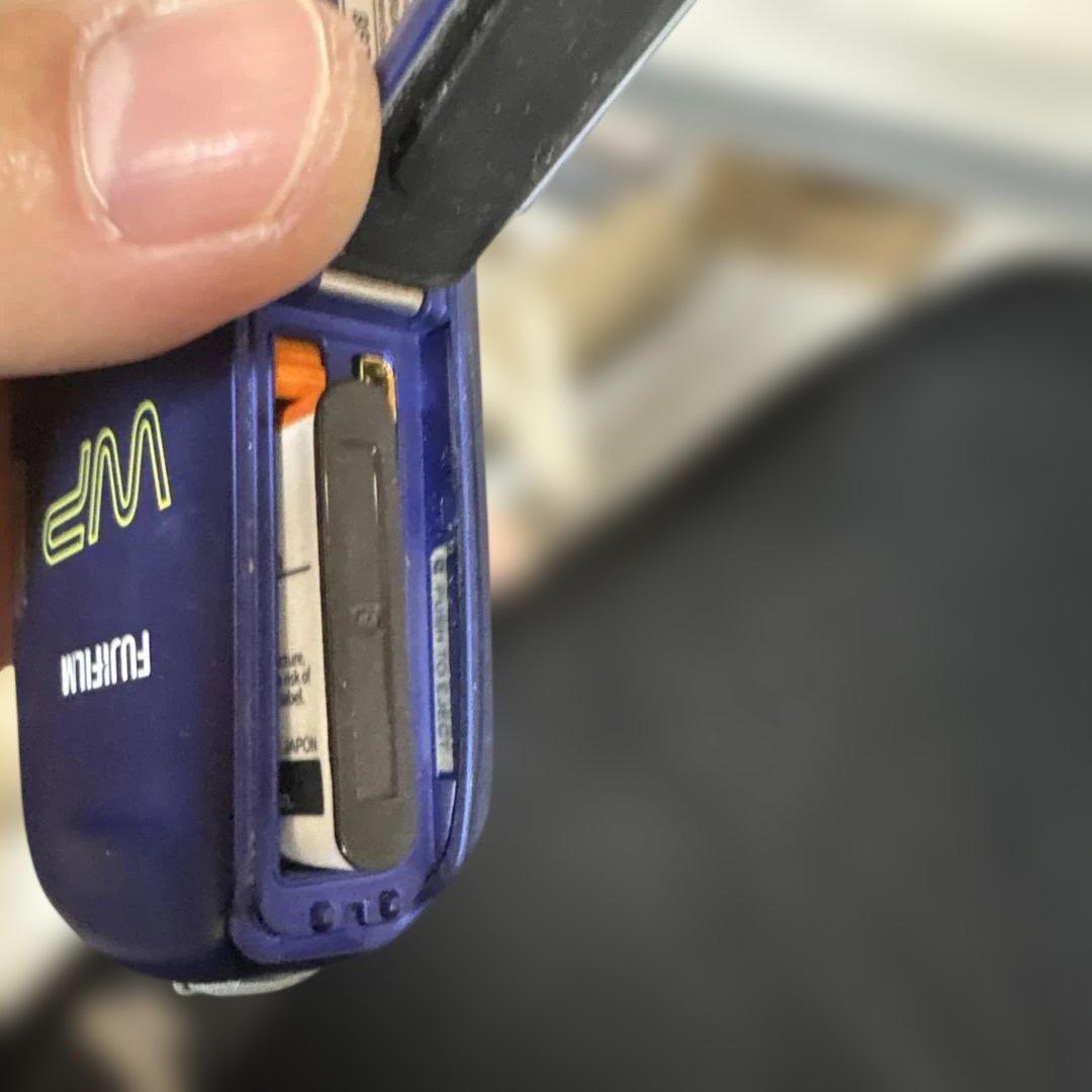 FUJIFILM FinePix Z33 WP デジカメ　ブルー　ジャンク