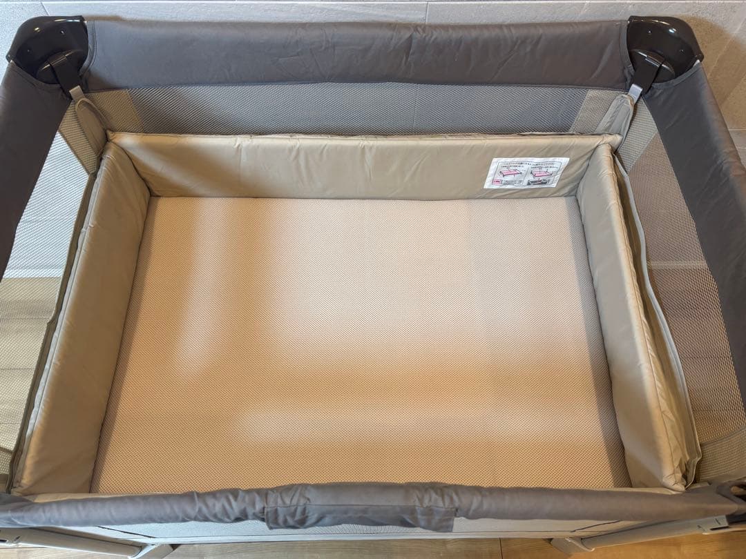 【美品】Apricaベビーベッド ココネルエアー ココア