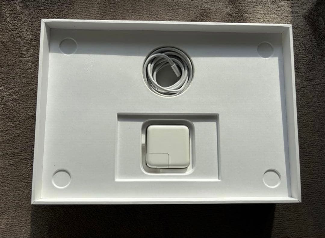 【箱有】Apple MacBook Air (M1, 2020) 最大容量94%