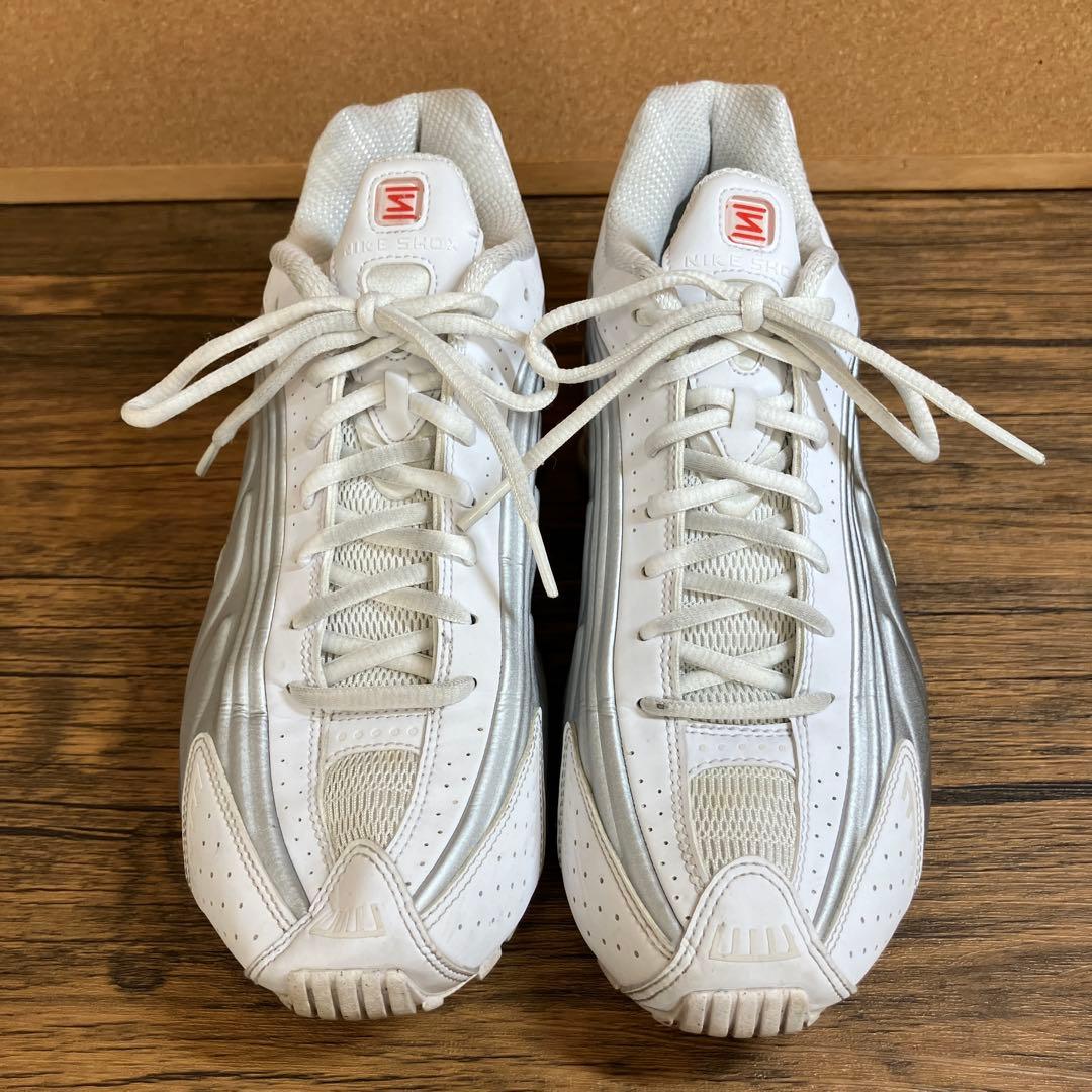 （K25845）ナイキ ショックス R4 27.0㎝ Shox R4