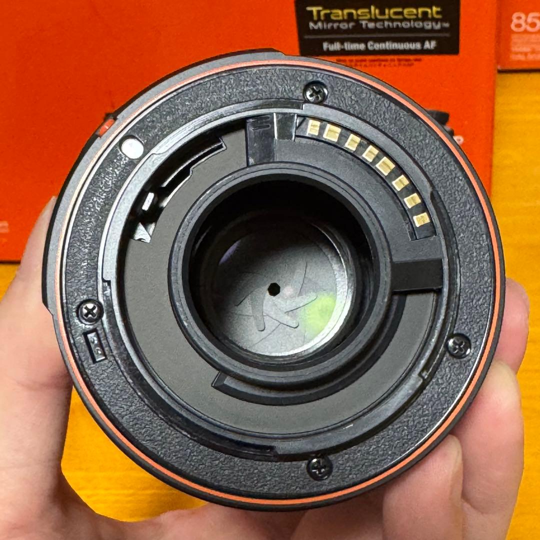 SONY α77 SLT-A77VQ ズームレンズキット & SAL85F28