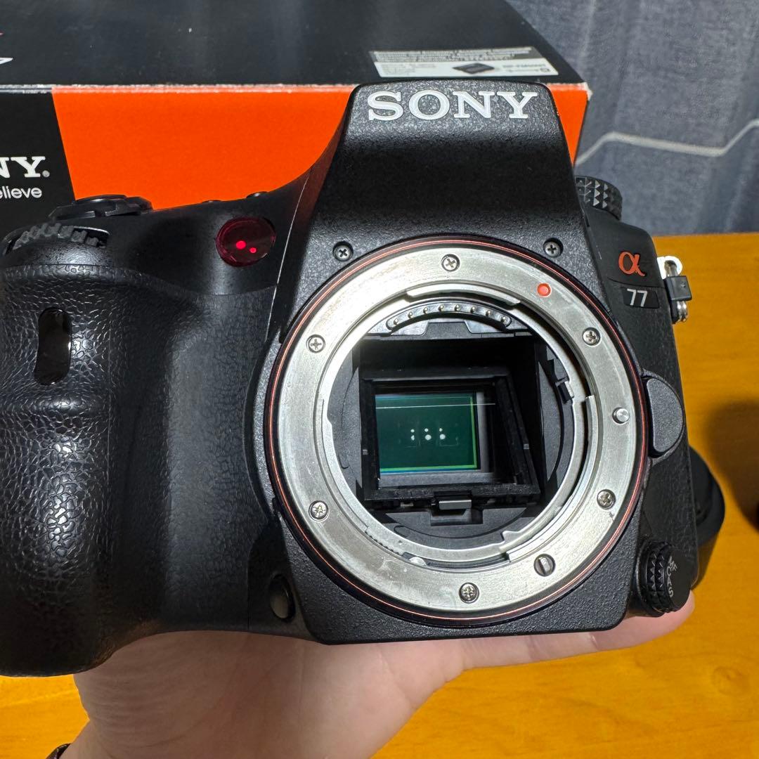 SONY α77 SLT-A77VQ ズームレンズキット & SAL85F28