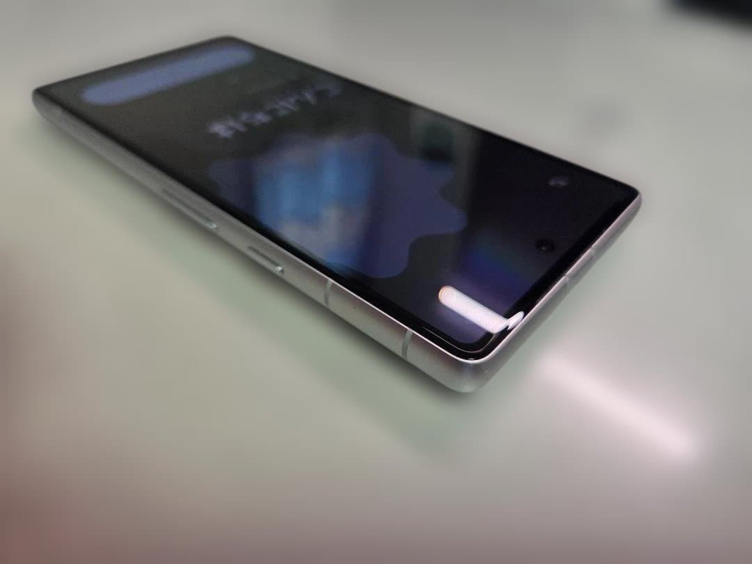 美品 Pixel 7a  ホワイト 128GB（ガラスフィルム付）