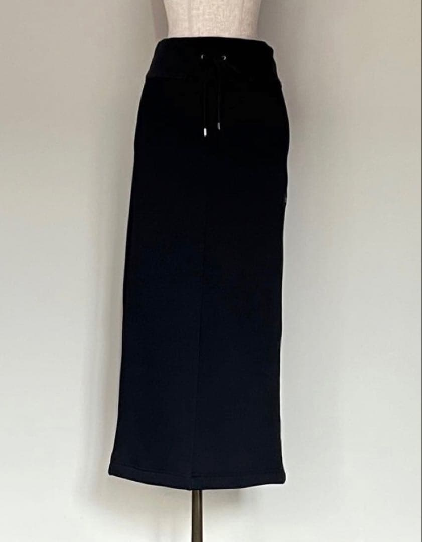 ayane ボンバーベイカースカート