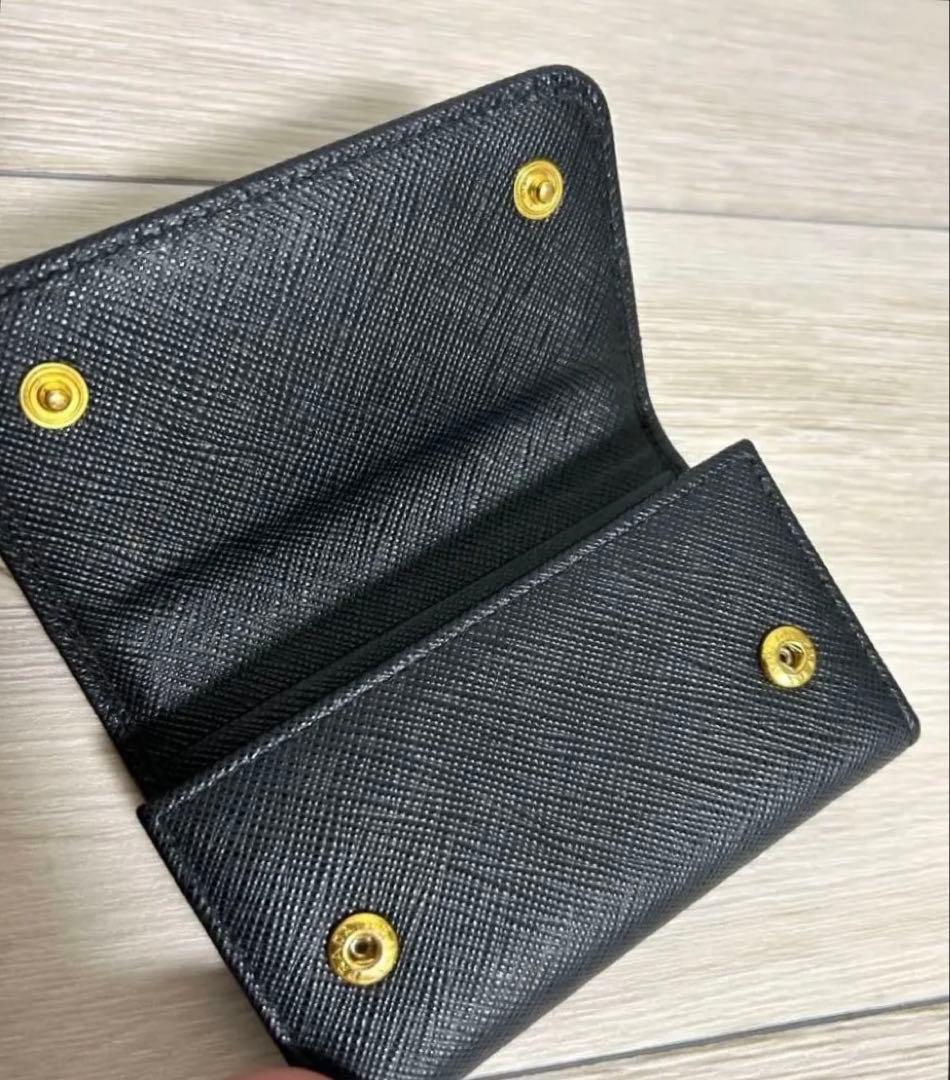PRADA プラダ 4連キーケース サフィアーノ レザーゴールド金具 リング付き