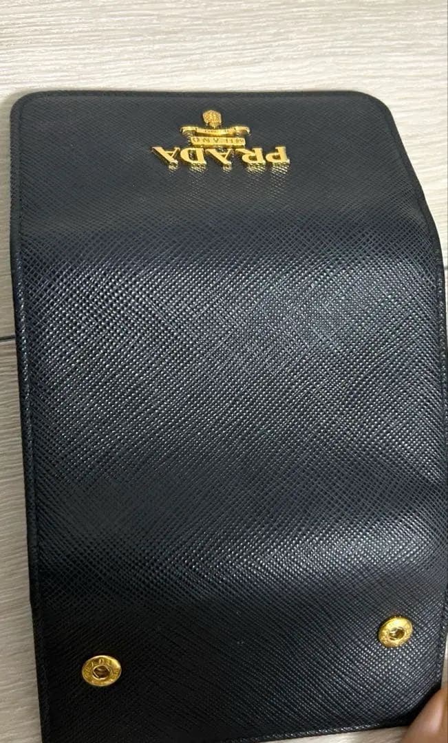 PRADA プラダ 4連キーケース サフィアーノ レザーゴールド金具 リング付き