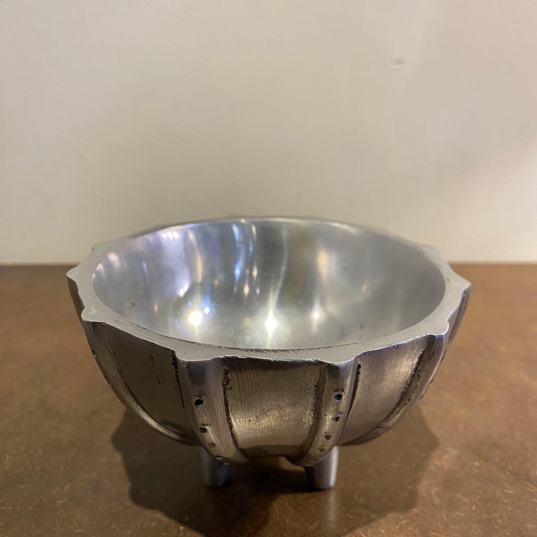 古いガラスのうつわ と 三つ脚金属器 二点セット 古道具