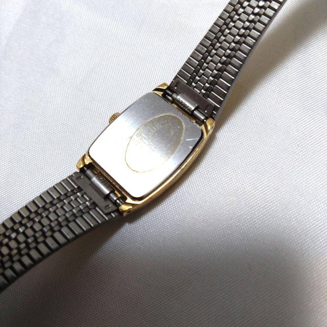 超希少　SEIKO　レッド文字盤　新品電池交換