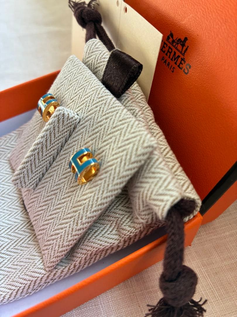 エルメス　ポップアッシュミニ ピアス 新品未使用品