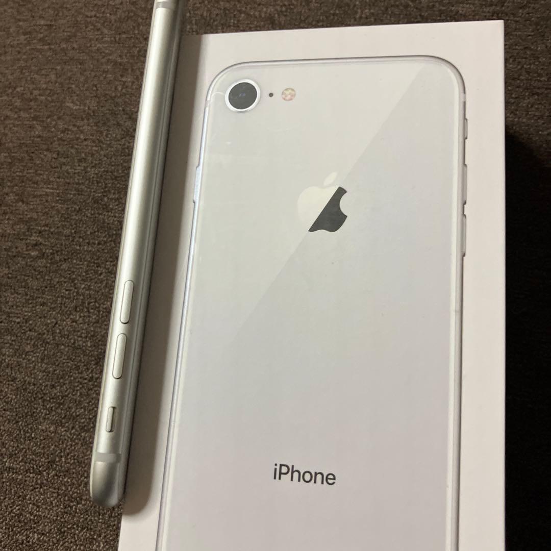 スマートフォン本体 iPhone 8 64