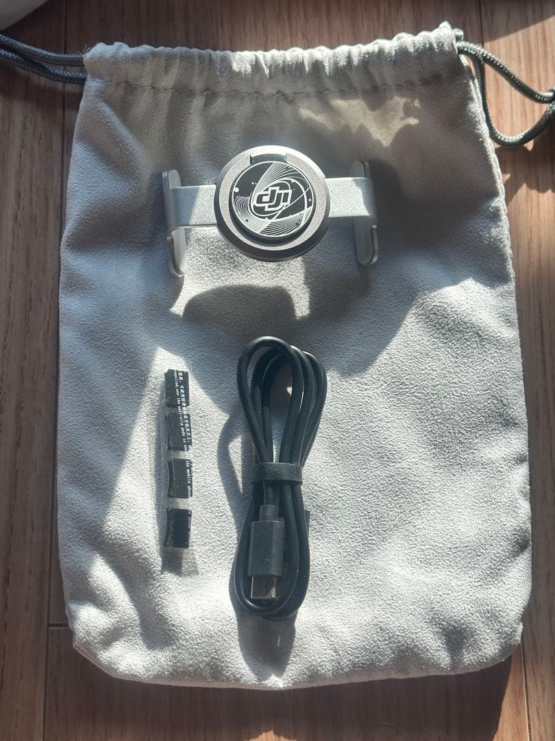 DJI Osmo Mobile 6 スマホジンバル／付属品完備