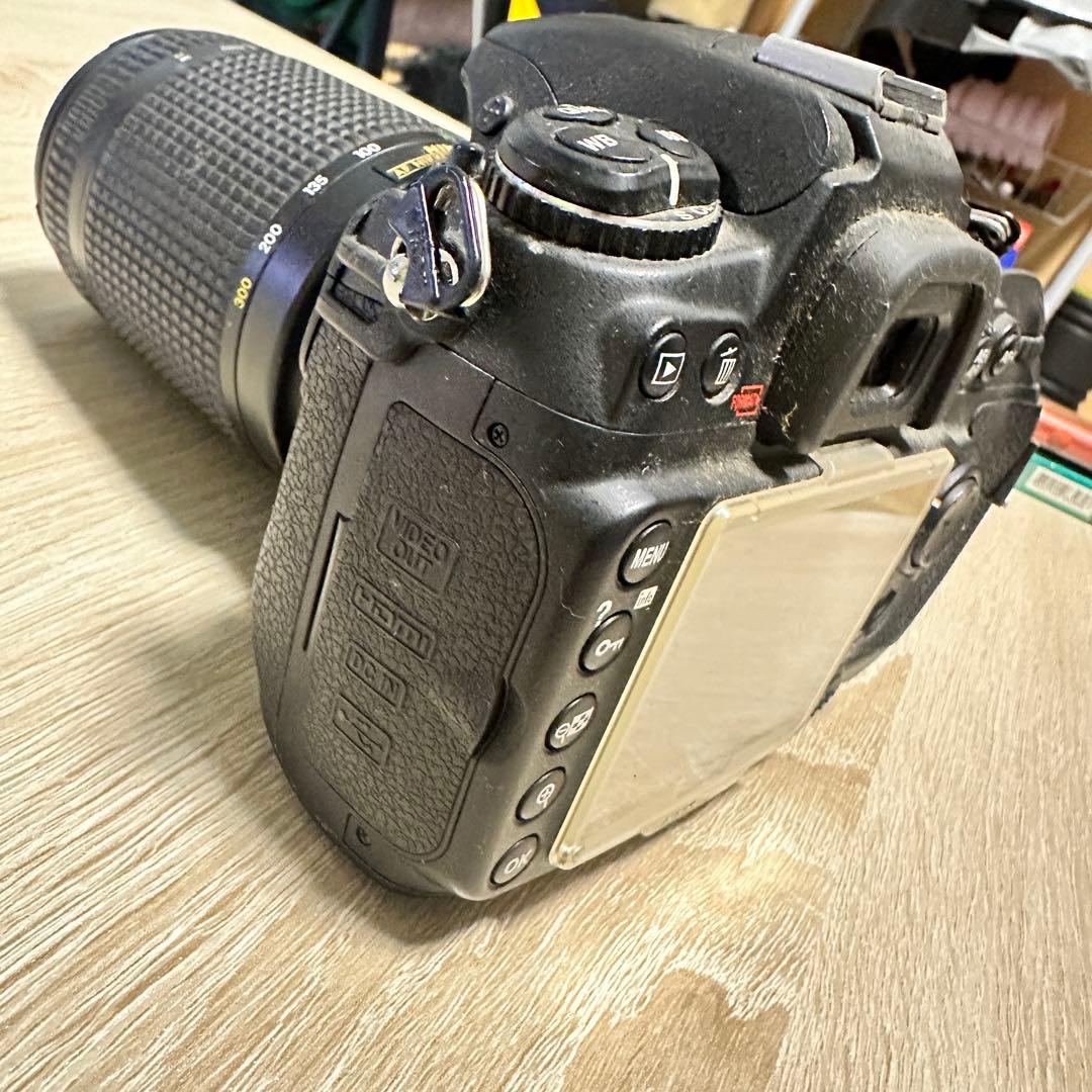 Nikon D300 デジタル一眼レフ 本体