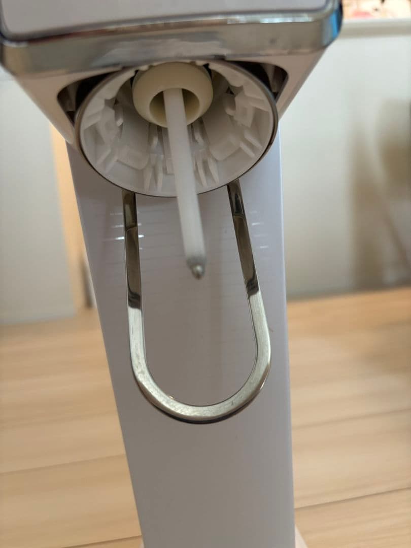 sodastream Art 炭酸水メーカー ホワイト ボトル付き