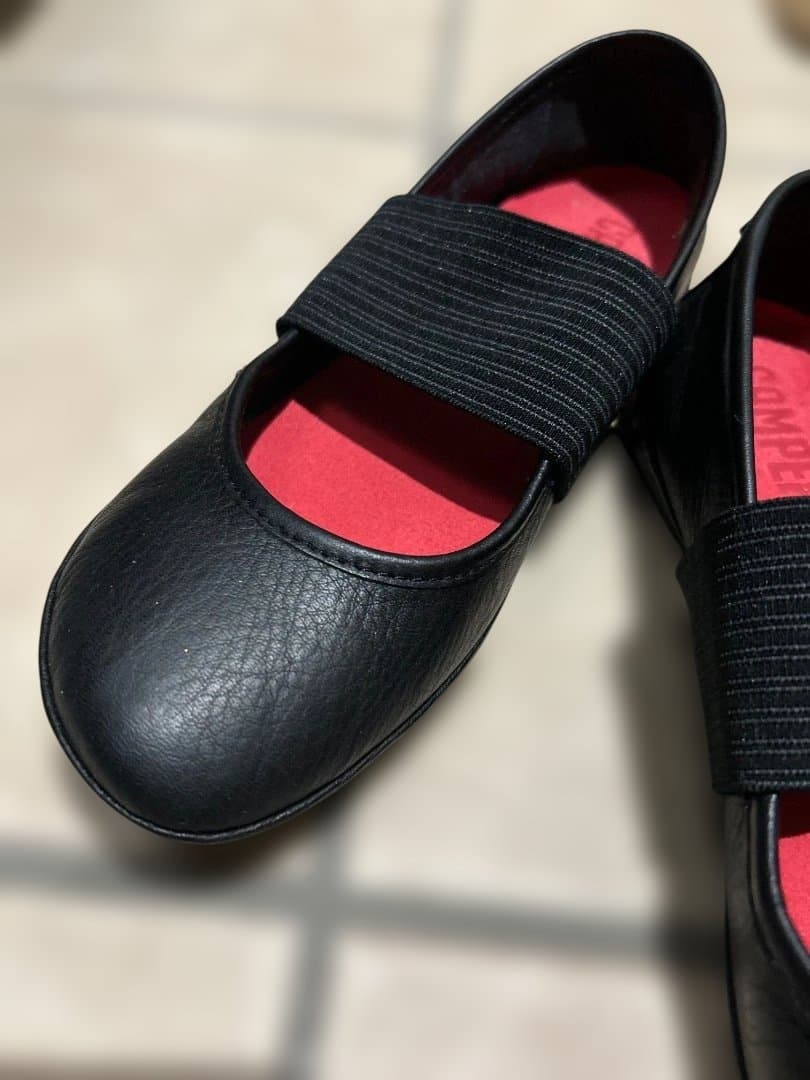 CAMPER カンペール　RIGHT NINA 黒 フラットシューズ