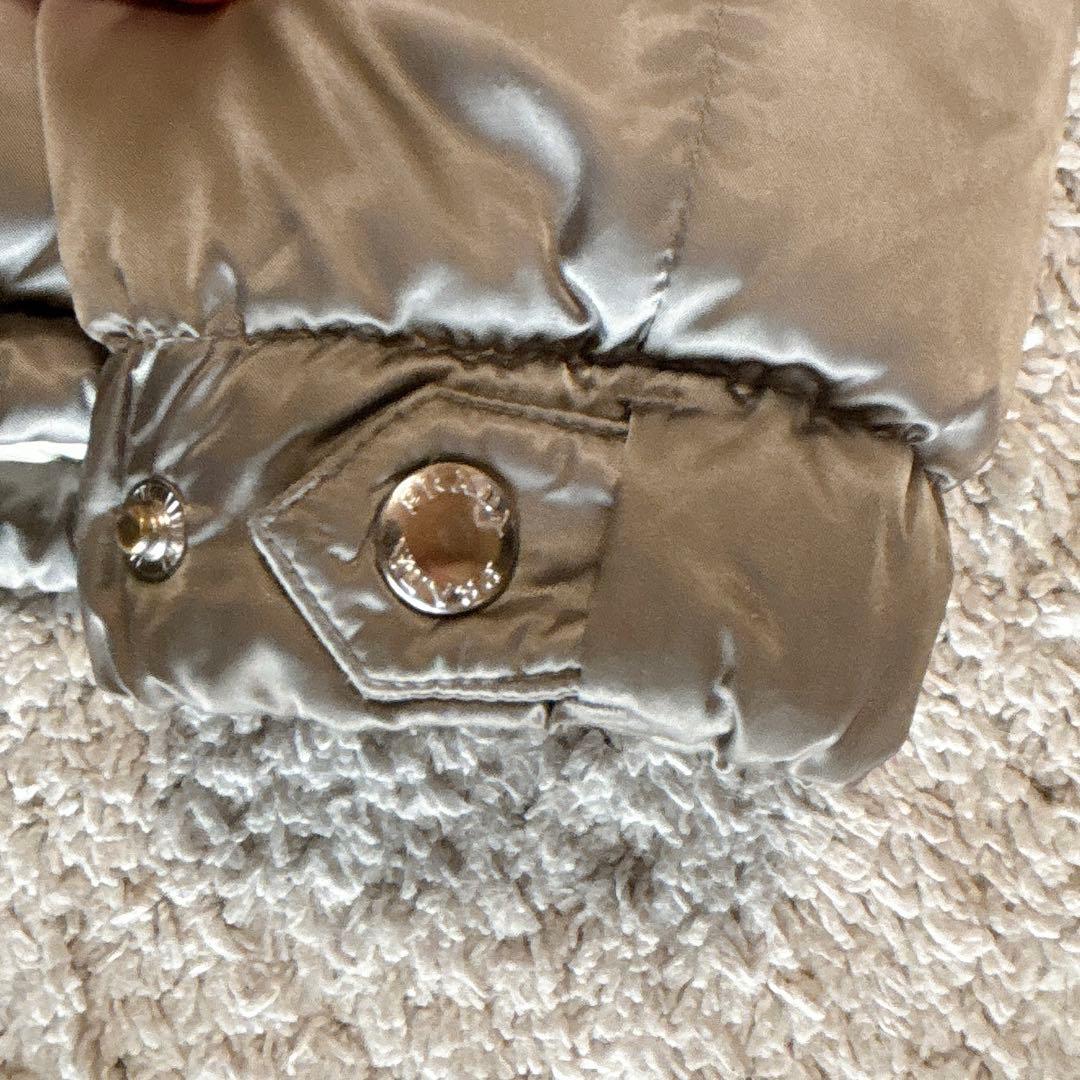 PRADA ダウンジャケット　三角ロゴプレート フォックスファー 38