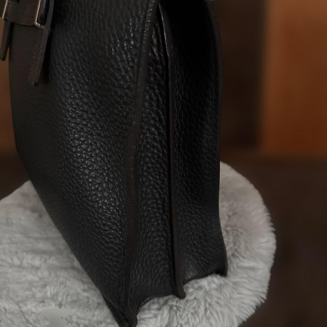 FURLA レザー トートバッグ　オールブラック 美品　大容量　A4 新入社員