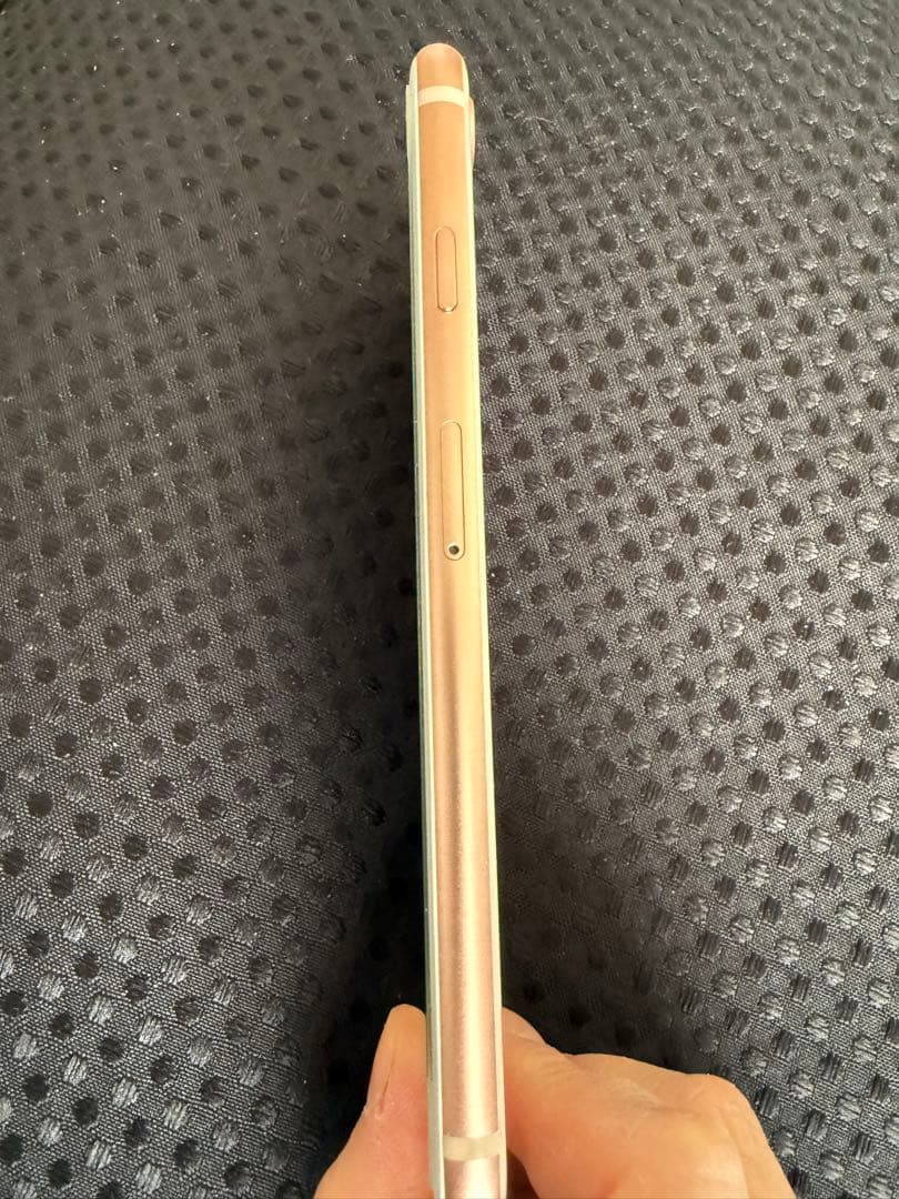 iPhone8 64GB SIMフリー