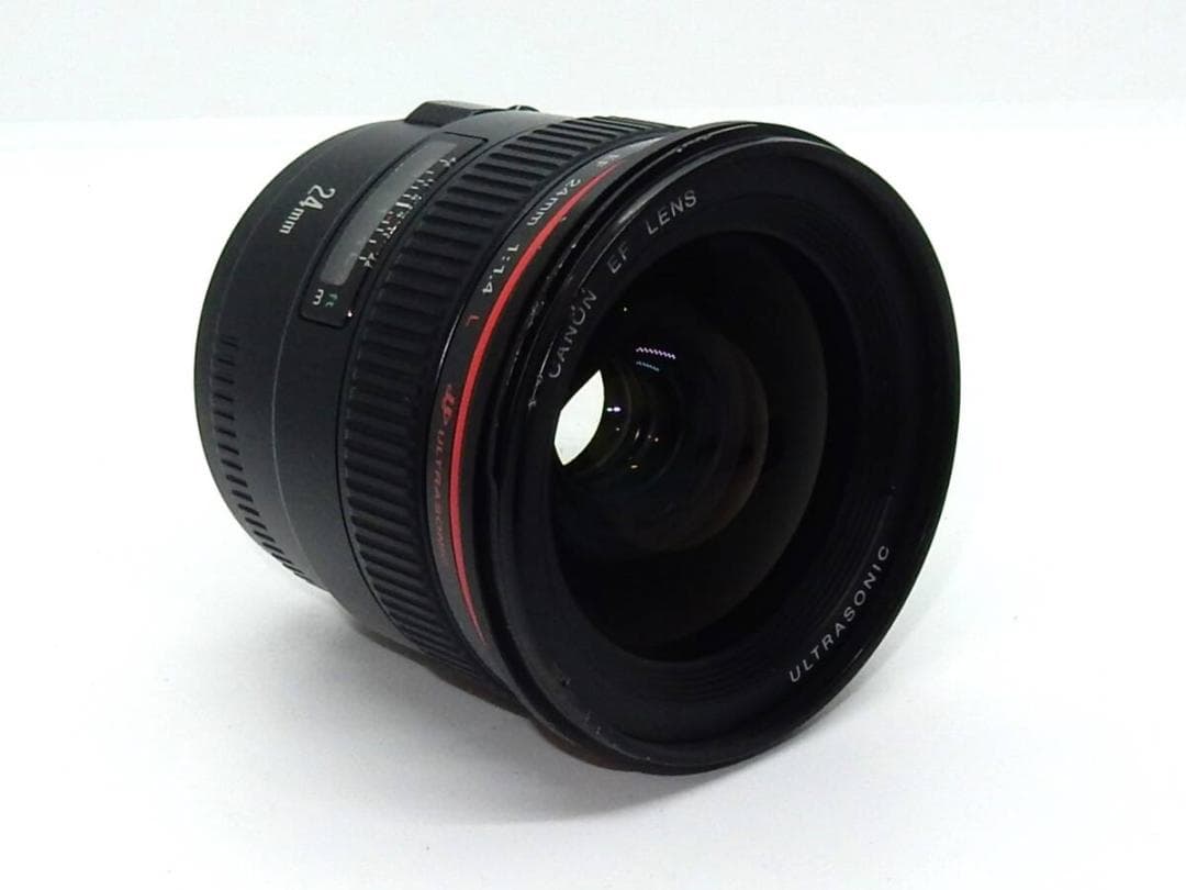 Canon EF 24mm F1.4 L USM 前後キャップ付属
