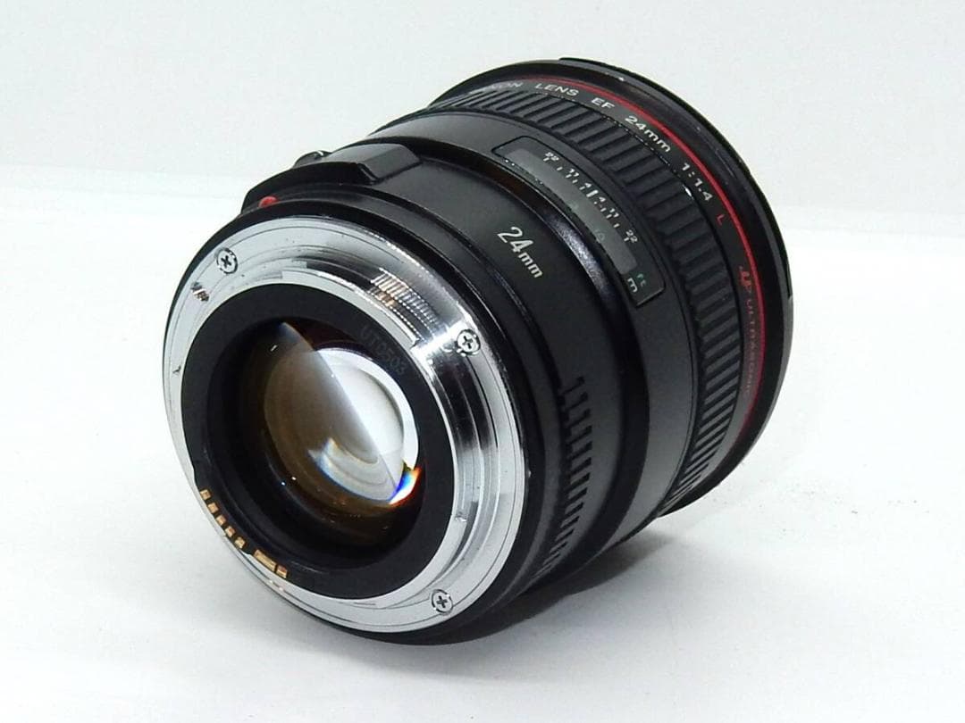 Canon EF 24mm F1.4 L USM 前後キャップ付属
