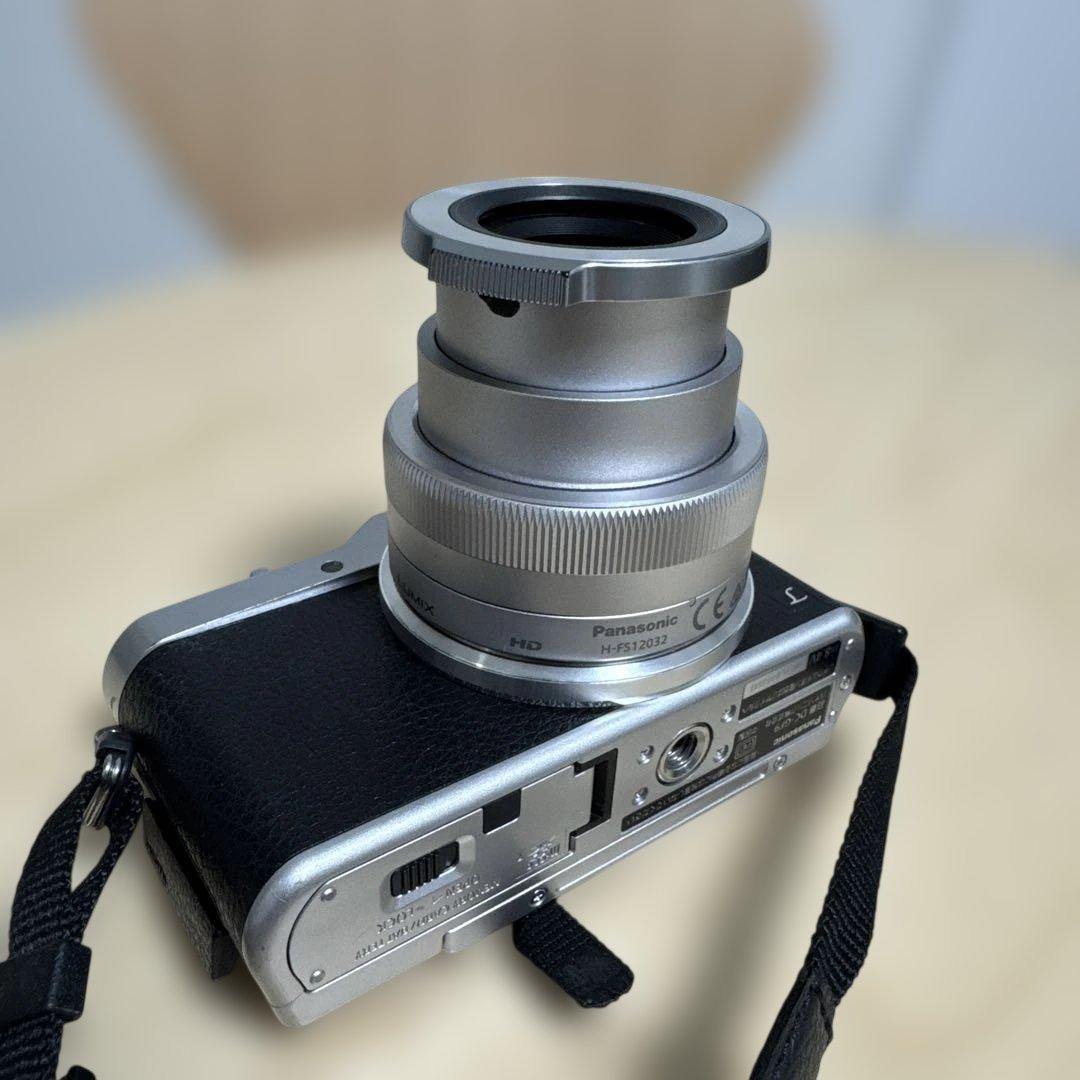 Panasonic ミラーレスカメラ　DC-GF9