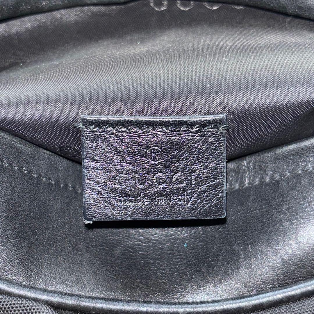 GUCCI 00s トムフォード期 レザー ボディバッグ