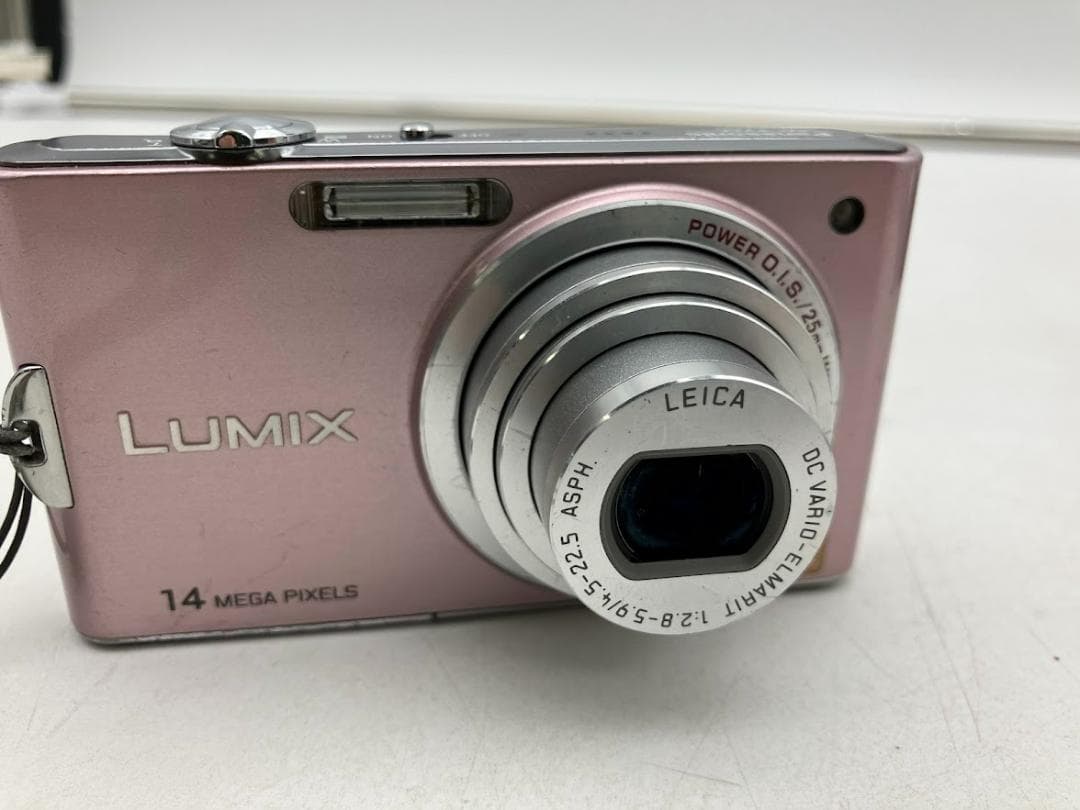 Panasonic LUMIX デジタルカメラ DMC-FX66
