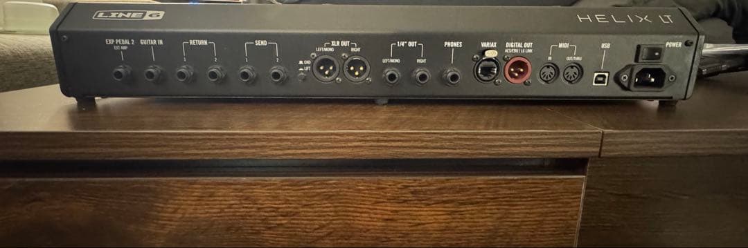 Line 6 Helix LT ギターエフェクター