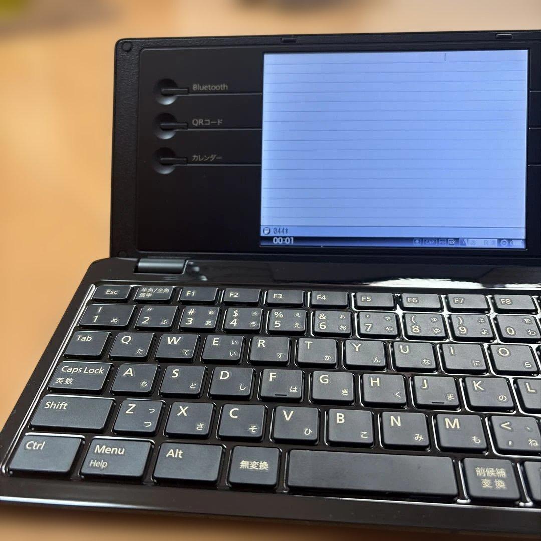 超美品　ポメラ　POMERA DM100