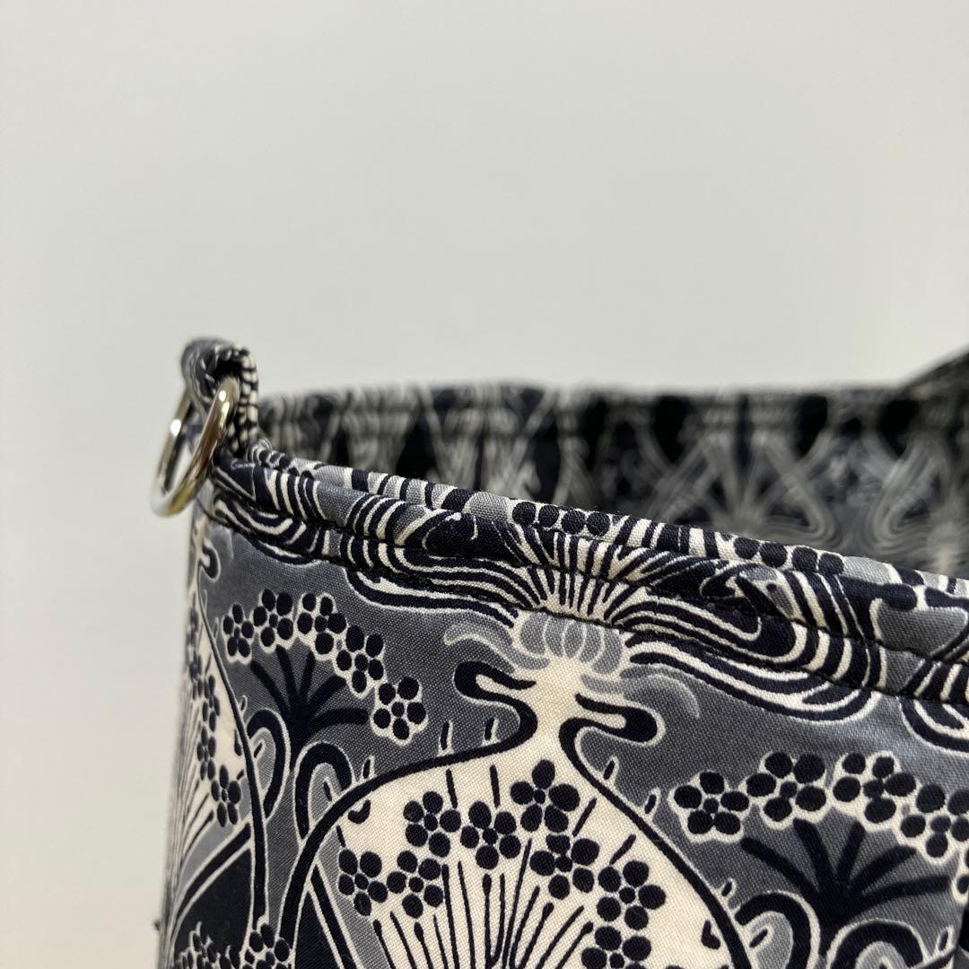 リバティ　ハンドメイド　とっても大きな　トートバック　縦50横50マチ20㎝