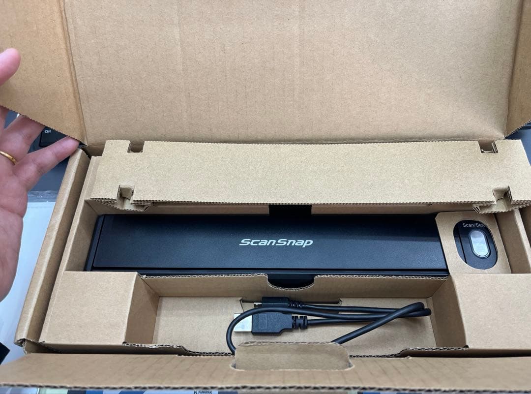 ScanSnap ix100ドキュメントスキャナー PFU製