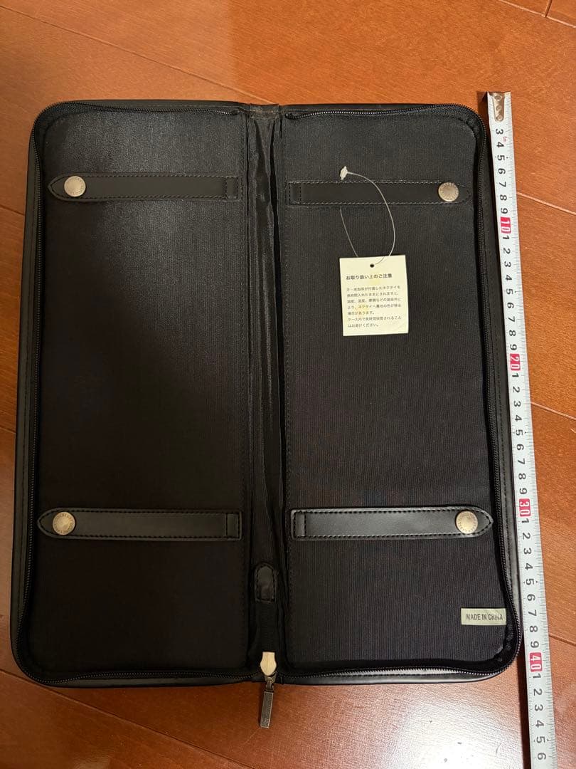 【新品】バーバリー　ネクタイケース
