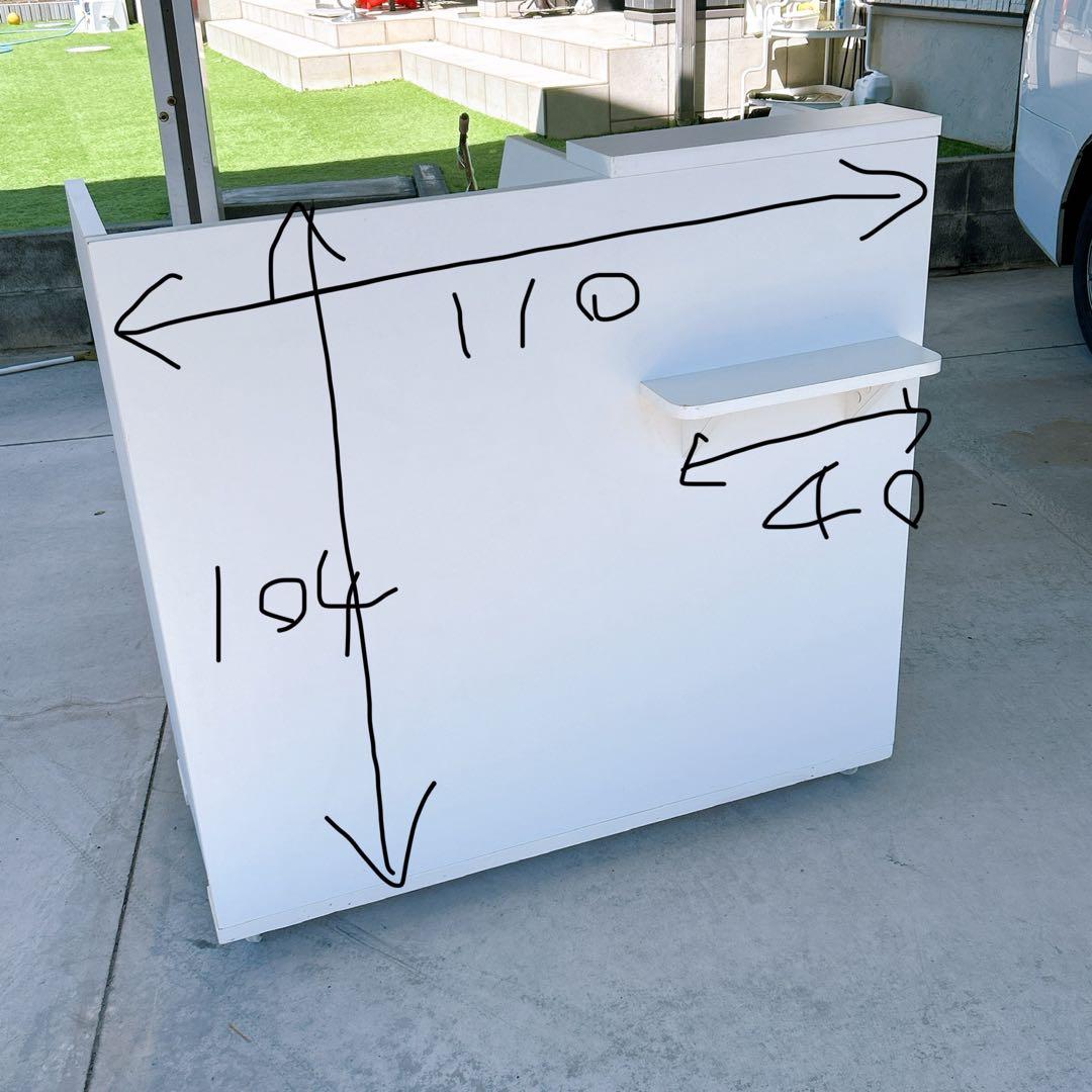 レジカウンター　キャッシャーカウンター　レジ台　店舗什器　白　キャスター付き