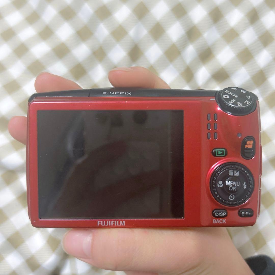 デジタルカメラFUJIFILM f1000exr レッド