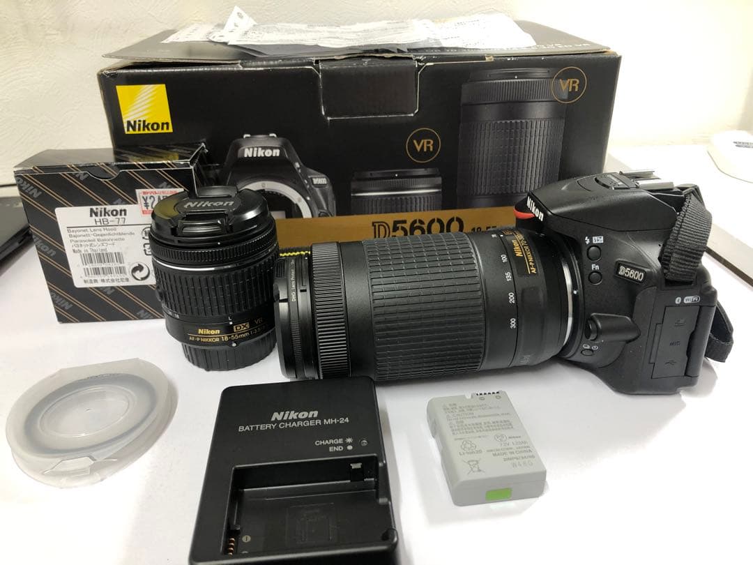 Nikon D5600 VR ダブルズームキット