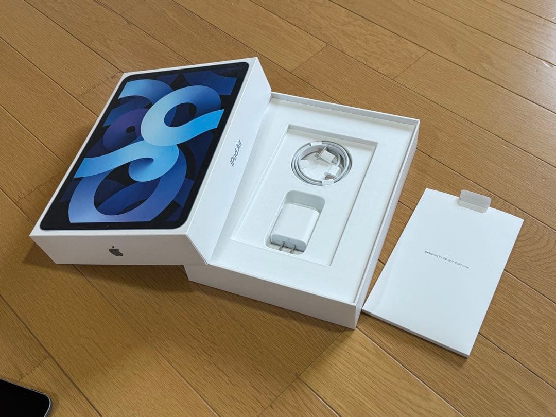 ★りんりん★【診断済み】iPad Air 4 256GB スカイブルー