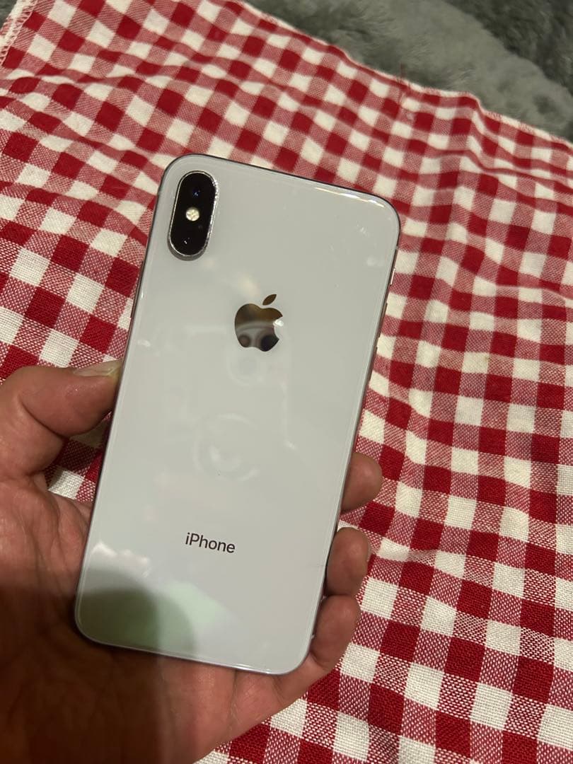 【美品】Apple iPhone X 本体 箱あり