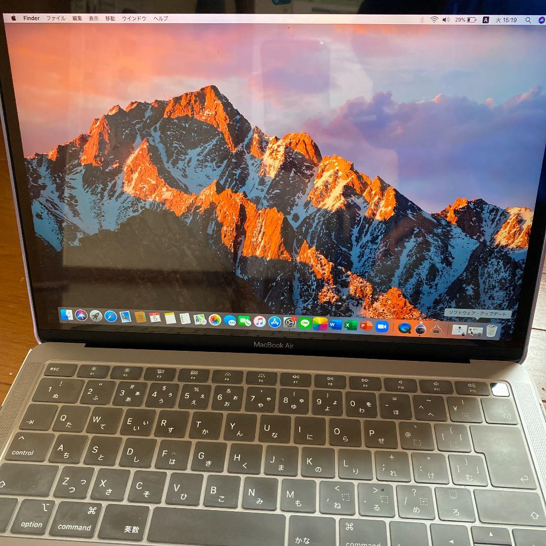 大人気！MacBook Air 13.3インチ指紋認証付き！　おまけあり！