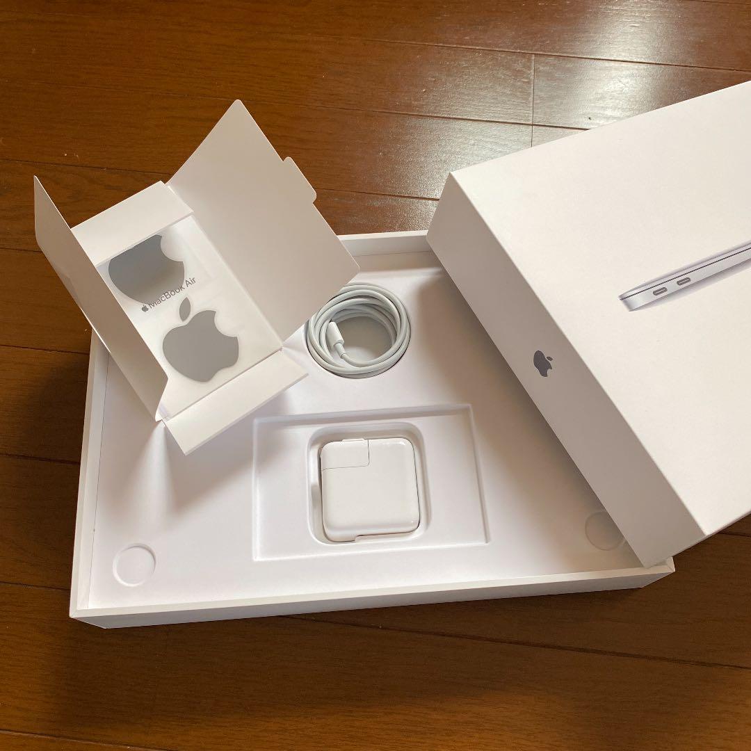 大人気！MacBook Air 13.3インチ指紋認証付き！　おまけあり！