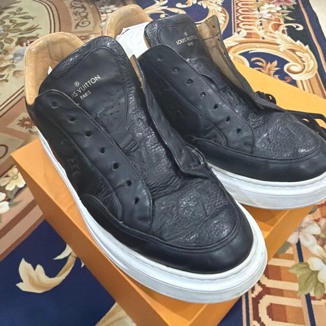 LOUIS VUITTON ブラック レザー スニーカー