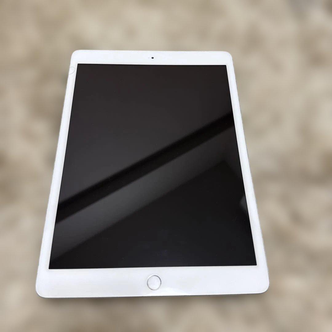 Apple iPad第7世代シルバー A2198 セルラーSIMフリー 32GB