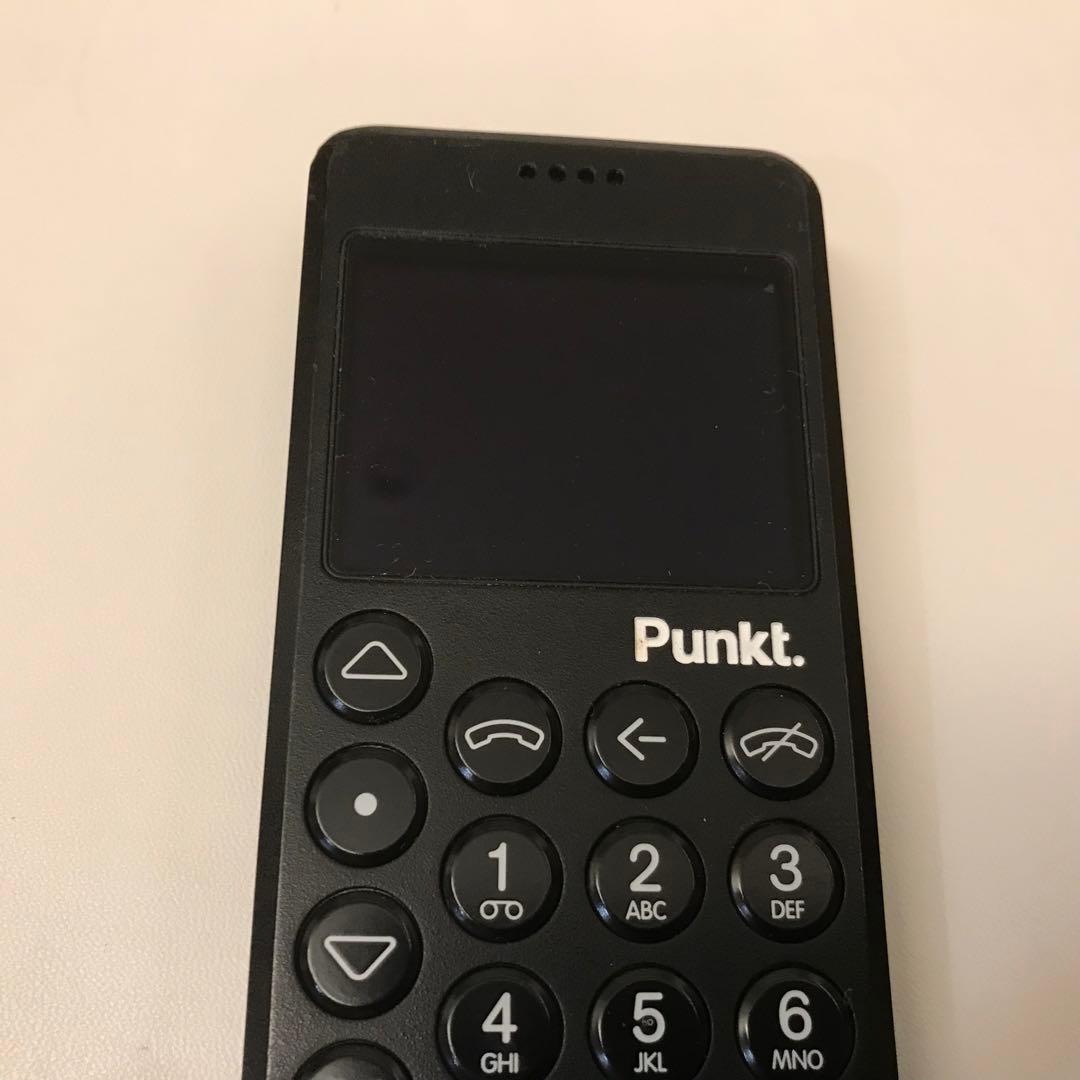 美品　Punkt. MP02 シンプル携帯 ミニマリズム 動作確認済 1600