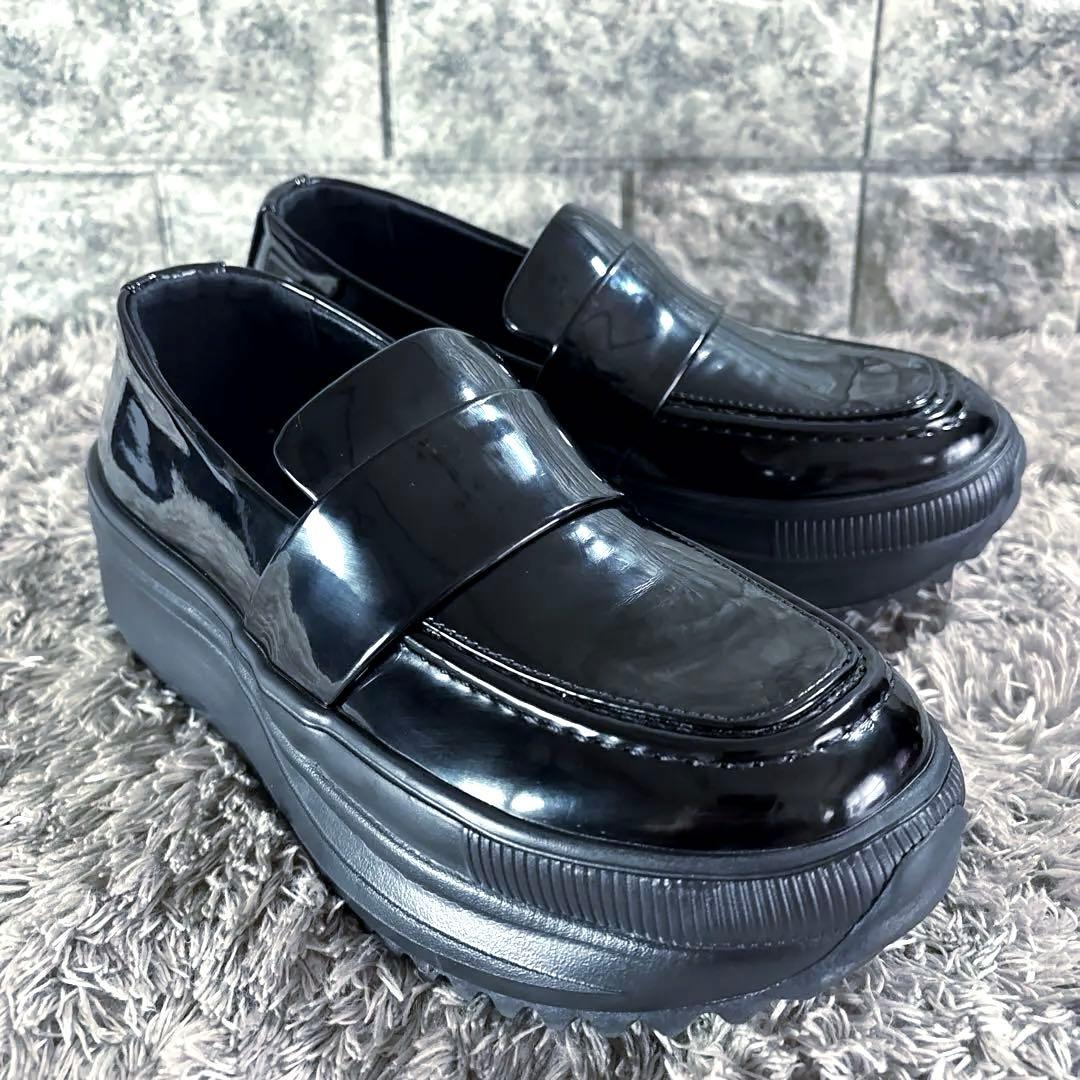極美品❣️BEARDSLEY ビアズリー エナメル ローファー 厚底 黒
