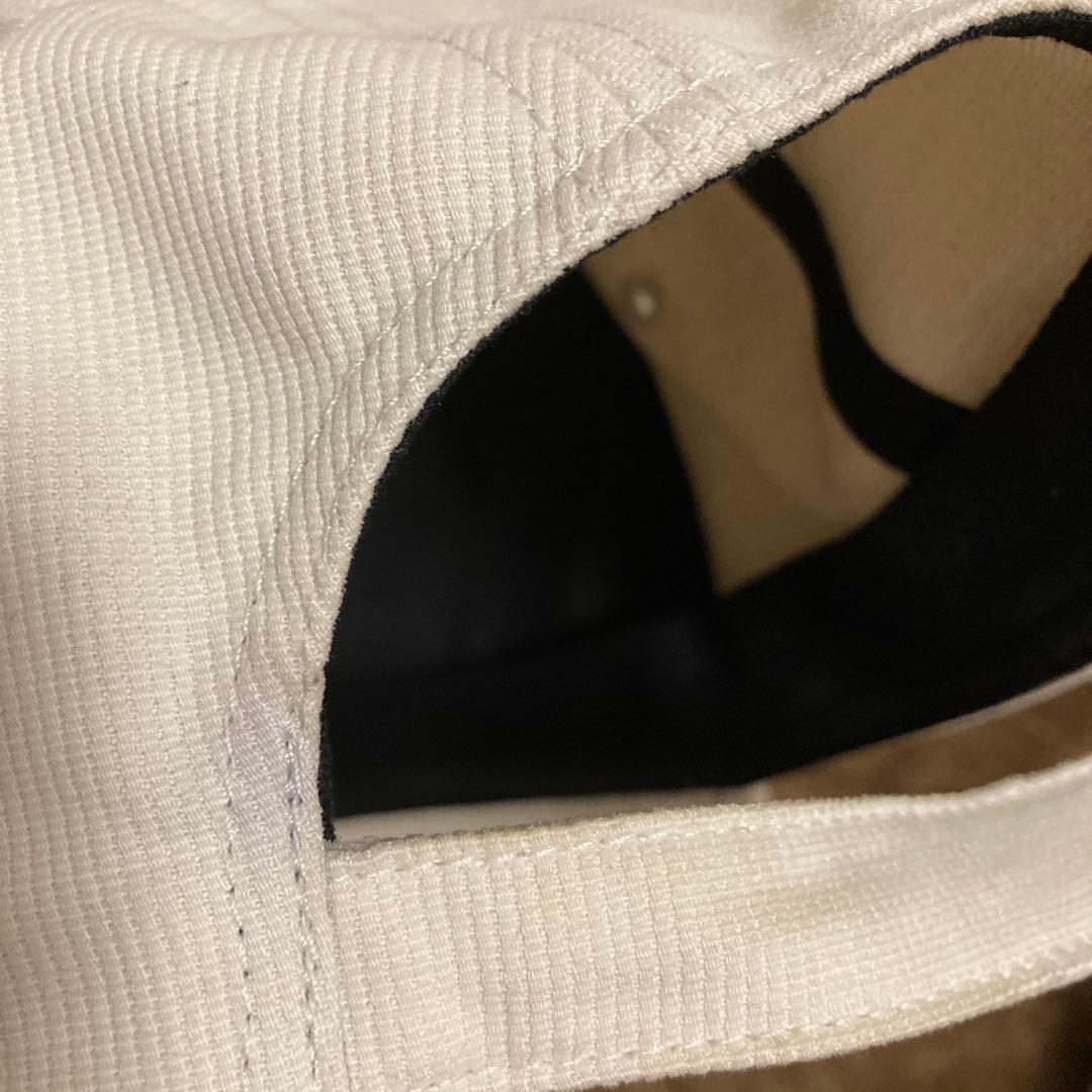 サンローラン　キャップ　アイボリー