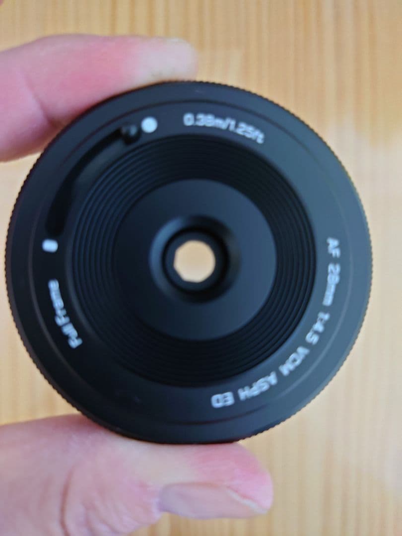 VILTROX ビルトロックス AF 28mm F4.5 FE Eマウント