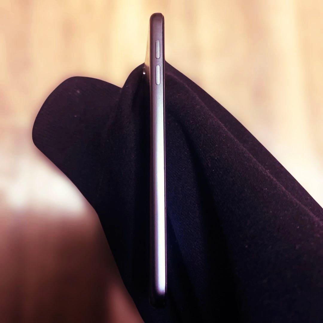 【美品】Apple iPod touch 第7世代 32GB スペースグレイ