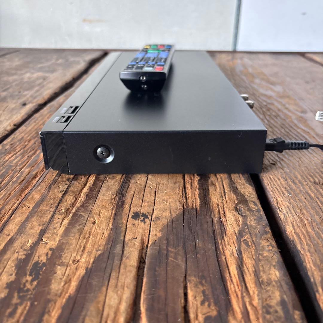 Panasonic DMR-BRW1010 ブルーレイレコーダー 2016年