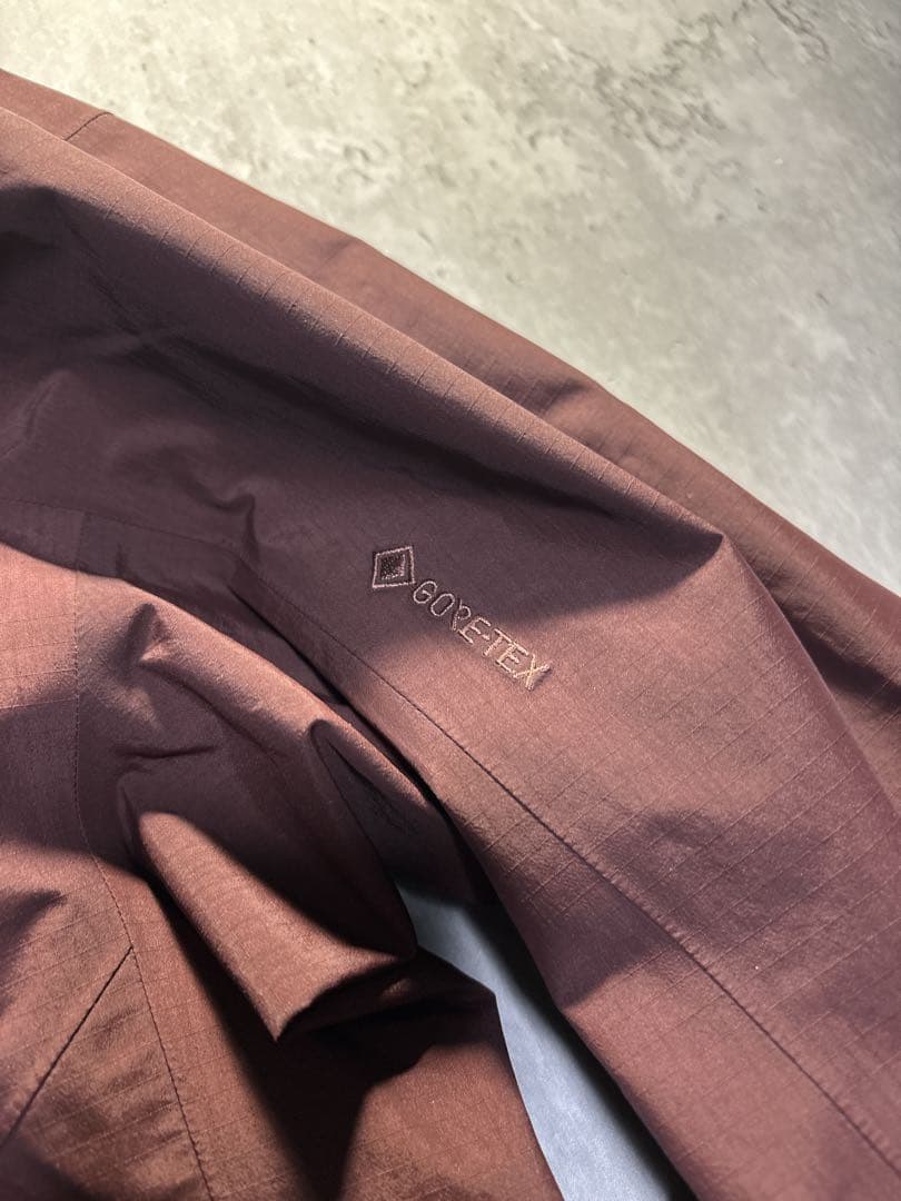 ARC’TERYX アークテリクス　ZETA SL ファンタズム　sサイズ