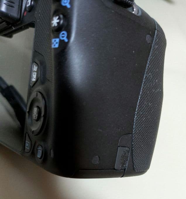 Canon kissx7 デジタル一眼レフカメラ 2本レンズ付き